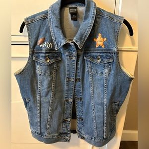 DisneyPixar HerUniverse Toy Story's Woody denim vest, from Hot Topic size medium